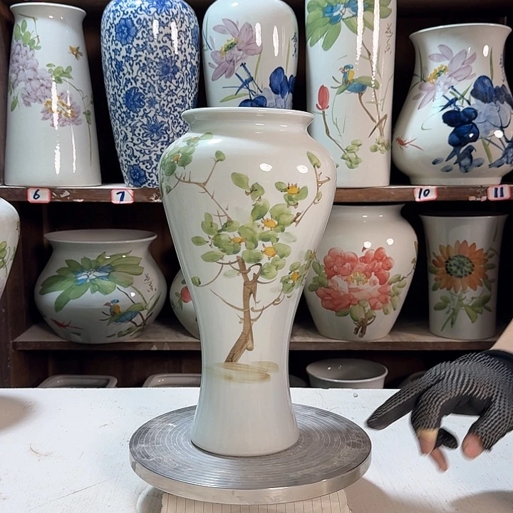 瓶梅瓶绿绿绿梅花新款新款陶瓷