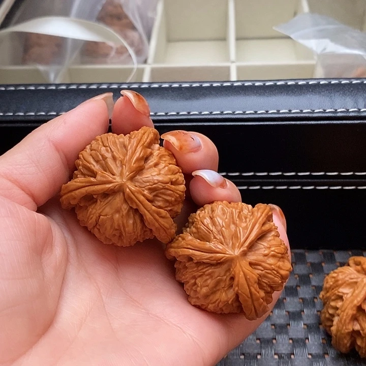 滑***翔文玩核桃吊坠39尺 白