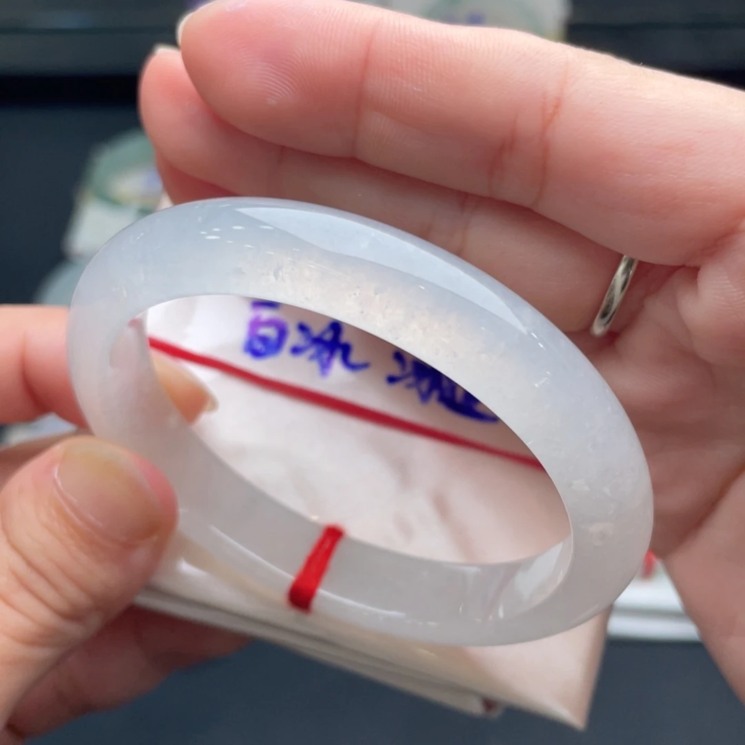 翡翠未镶嵌手镯翡翠手镯19