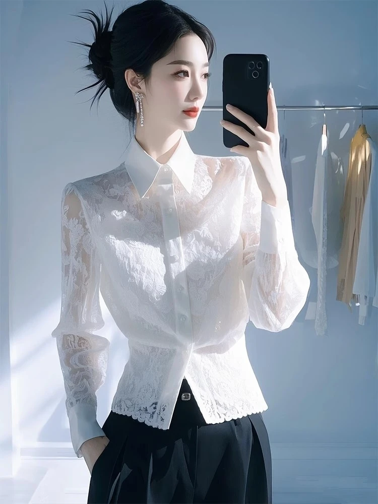 独特别致气质白色蕾丝长袖衬衫女早秋小香风法式小衫收腰显瘦衬衣