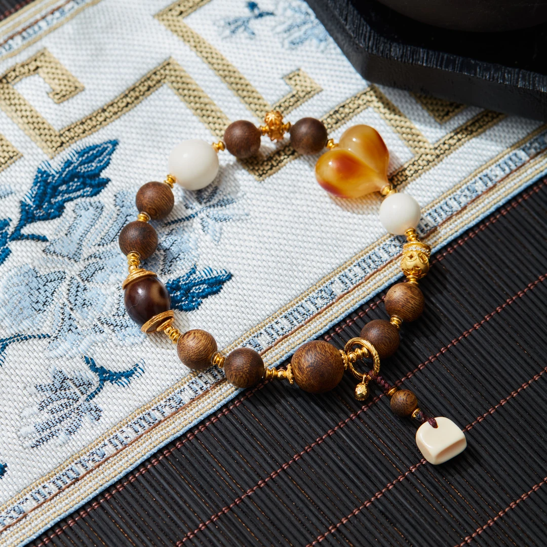 【云上雅岚】风瑾丨C71690-S925蜜蜡沉香手串-9mm-多样性发一件