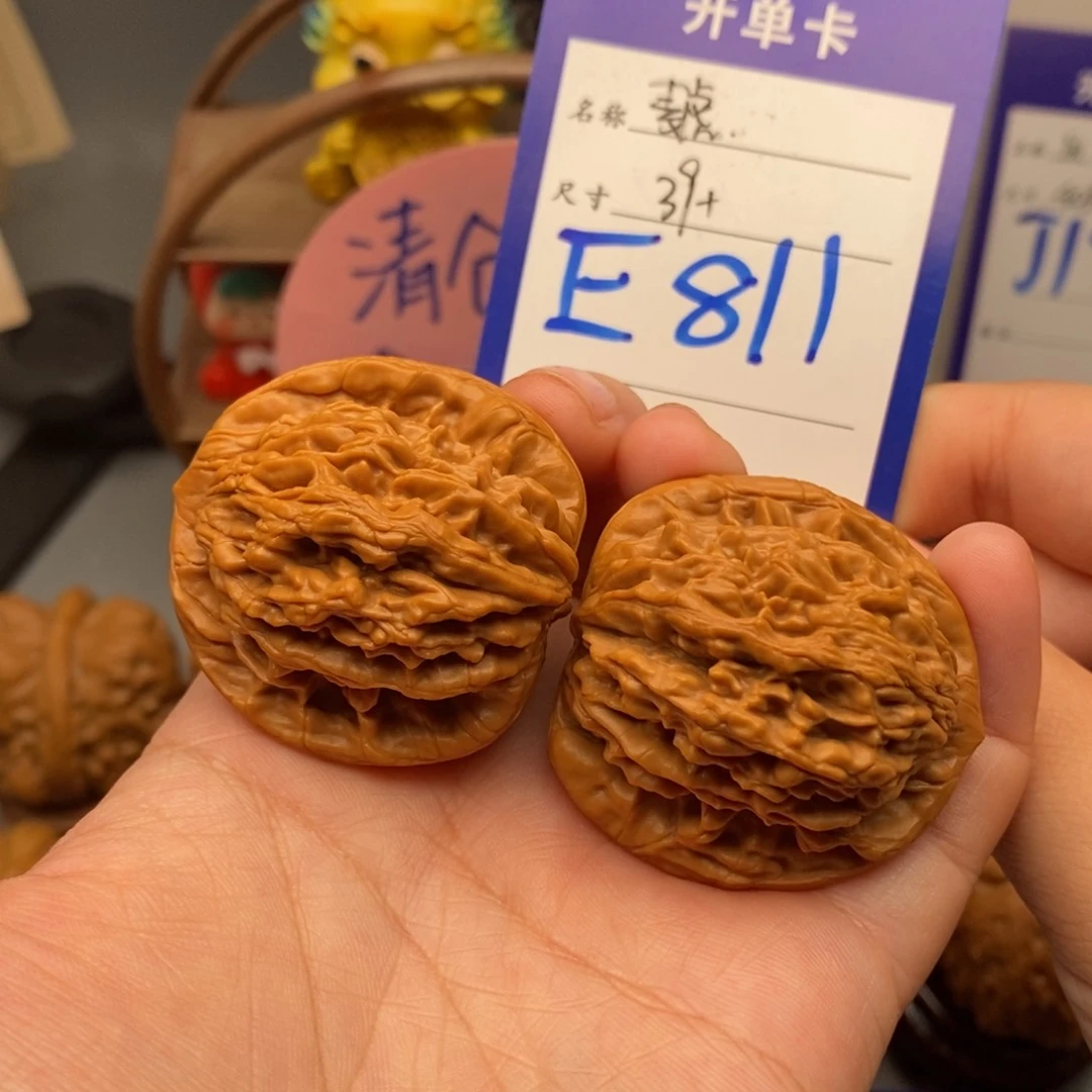 文玩核桃吊坠39麦穗虎头