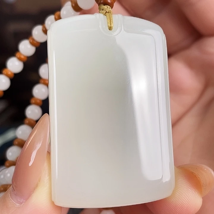 和田玉未镶嵌颈饰定制发货