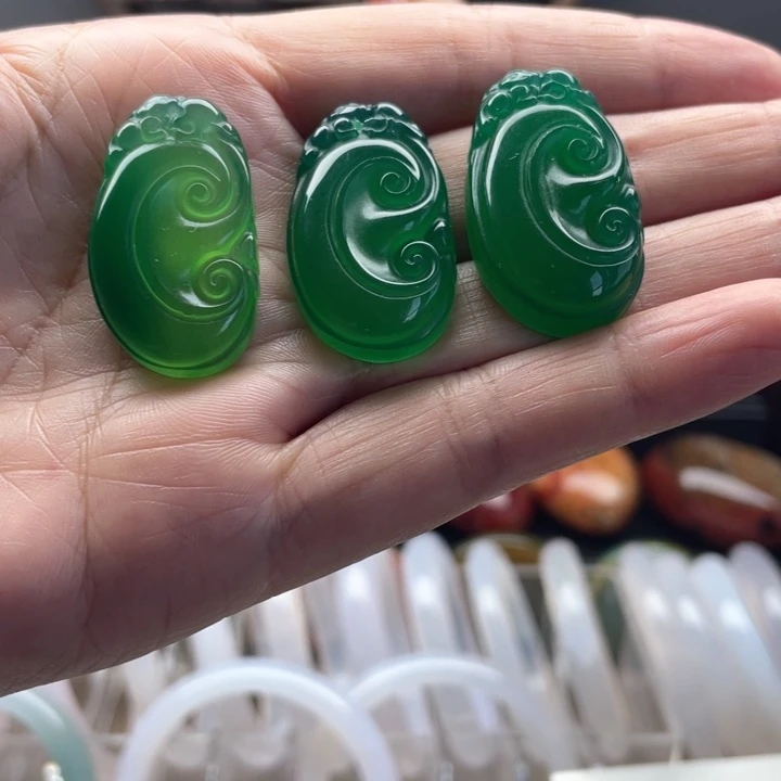 合金颈饰玛瑙/玉髓