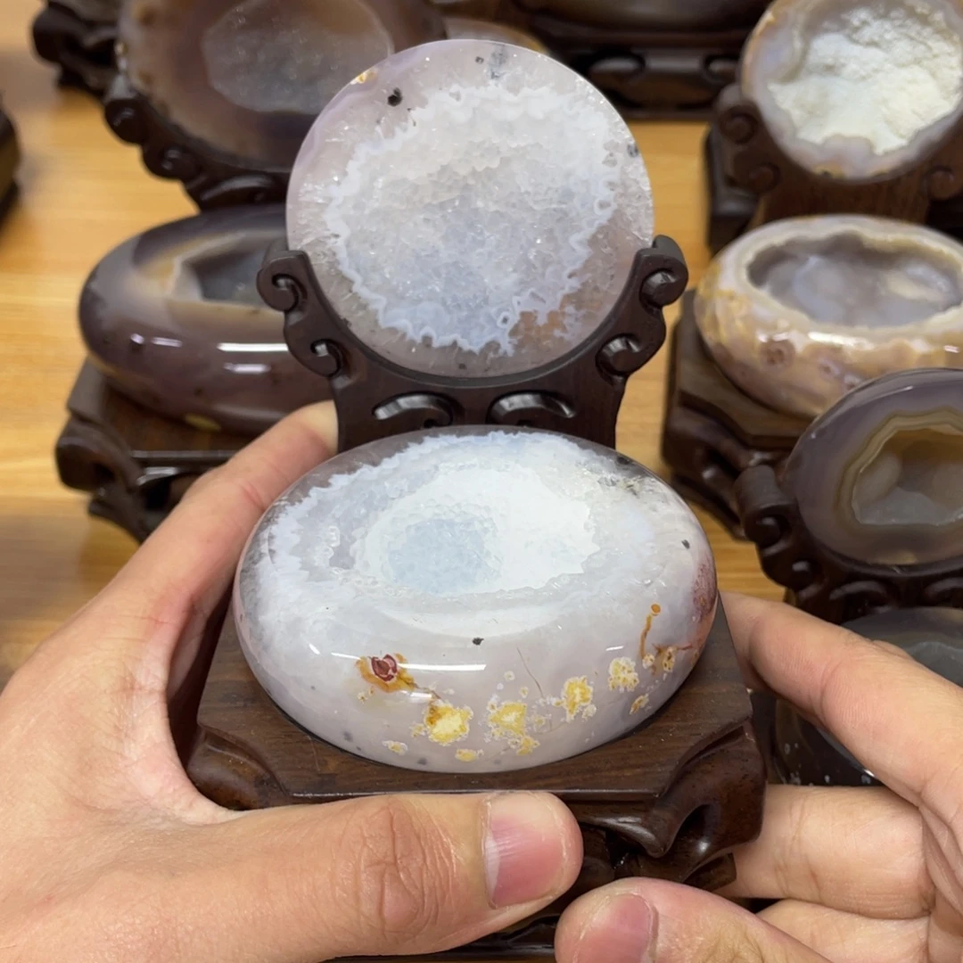 水晶大型摆件（非配饰）未镶嵌聚宝盆