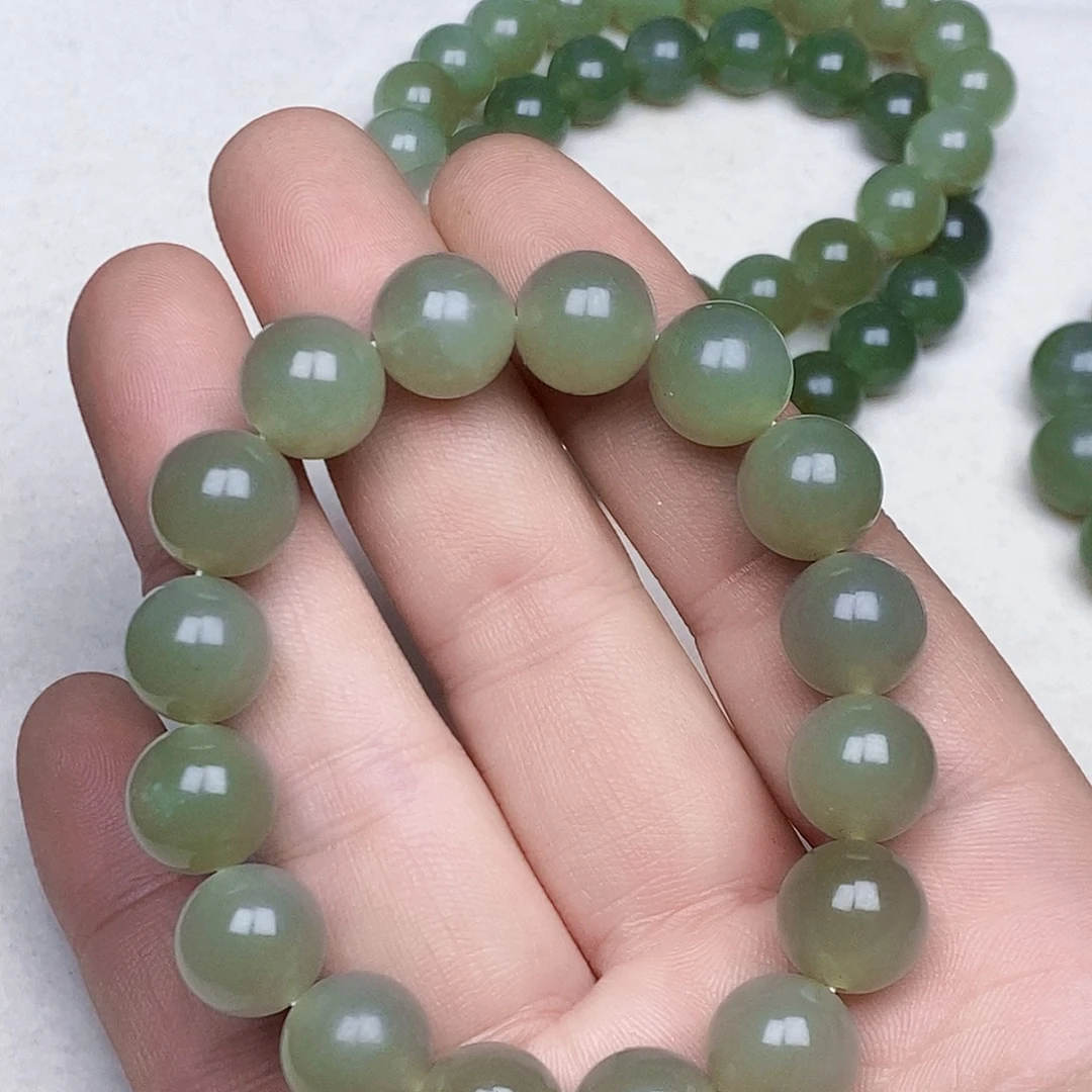 和田玉未镶嵌手链随机发