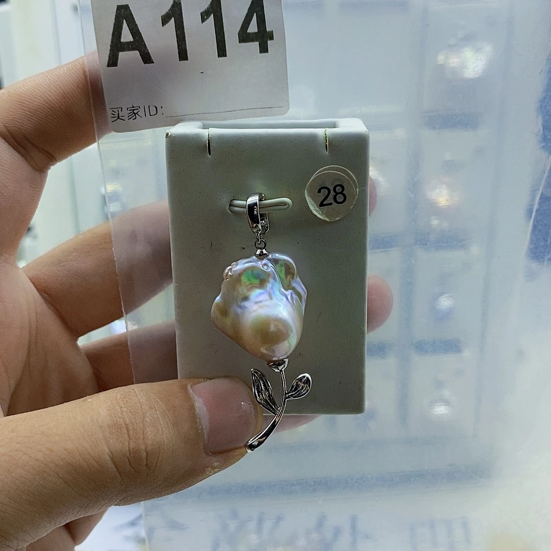 淡水珍珠颈饰合金