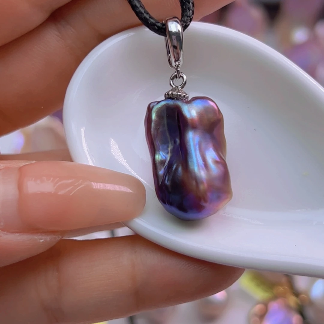 淡水珍珠吊坠(赠链)未镶嵌