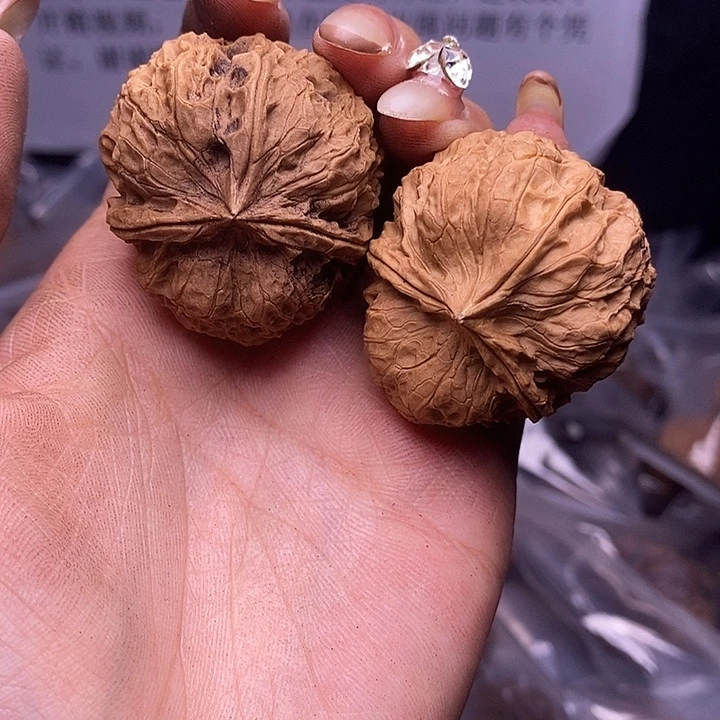 核桃云南野生铁核桃191号40mm