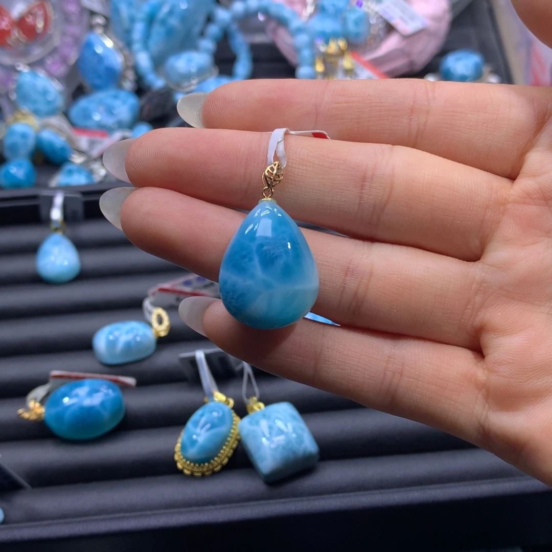 针钠钙石（海纹石）未镶嵌吊坠(不含链)颜色略差异