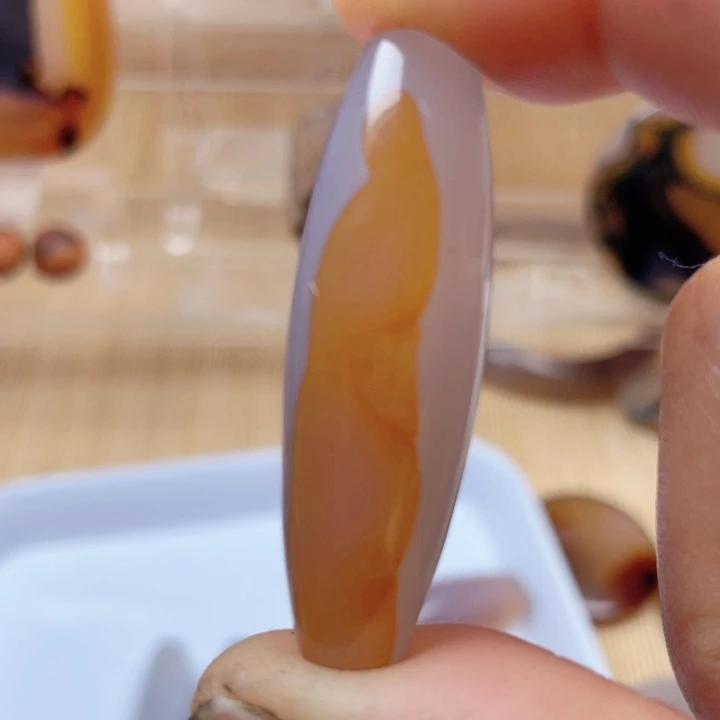 玛瑙/玉髓吊坠未镶嵌