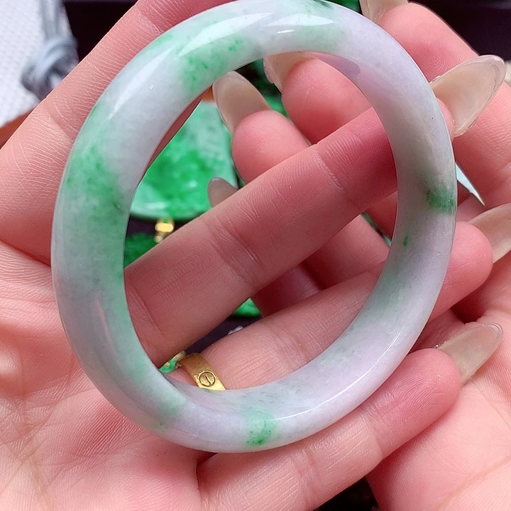 未镶嵌手镯翡翠翡翠手镯