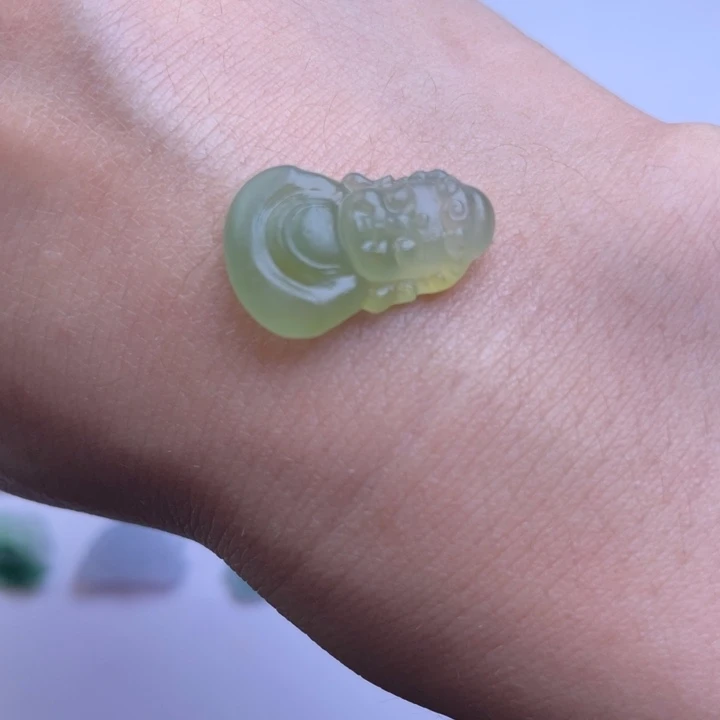 定制翡翠未镶嵌天然翡翠A货宝宝佛