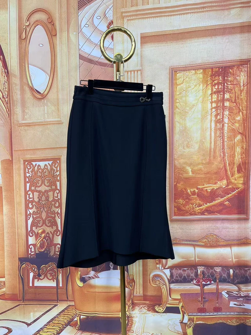 61802显瘦设计感纯色经典遮胯中长裙秋新款半身裙