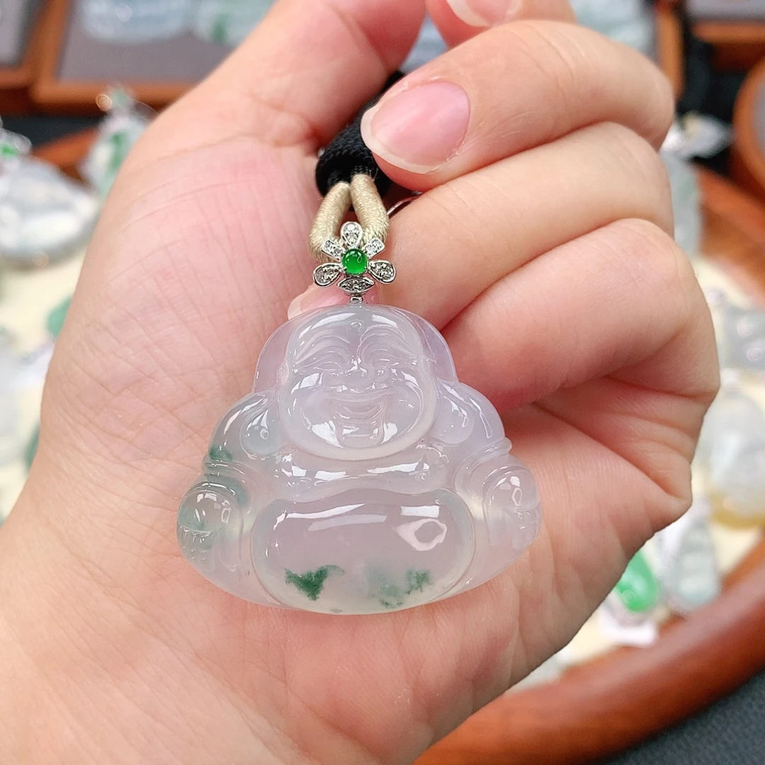 颈饰18K金镶嵌翡翠佛公