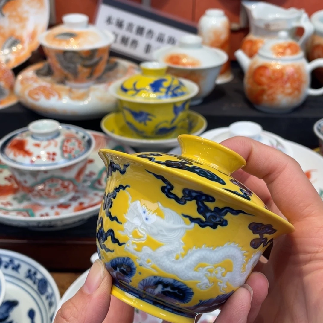我是一只小小鸟，我是一只小小鸟