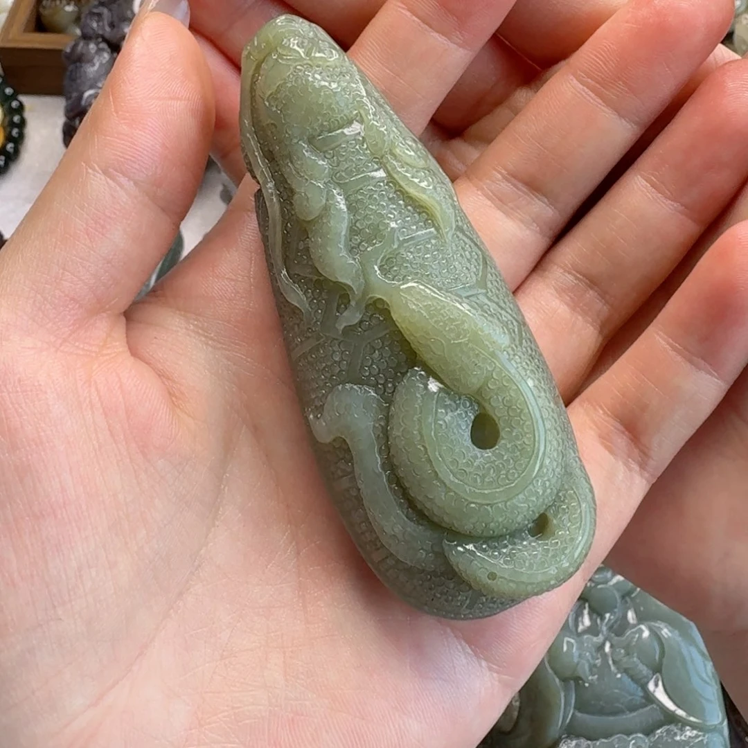 颈饰未镶嵌和田玉