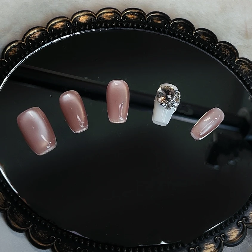 【杏花微雨 显白】 显白春季限定款K9钻纯手工美甲