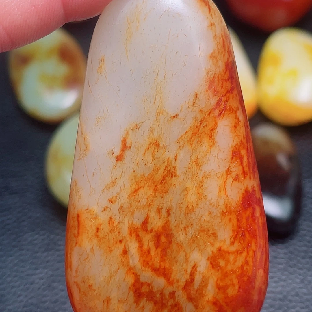 和田玉未镶嵌珠宝奇石