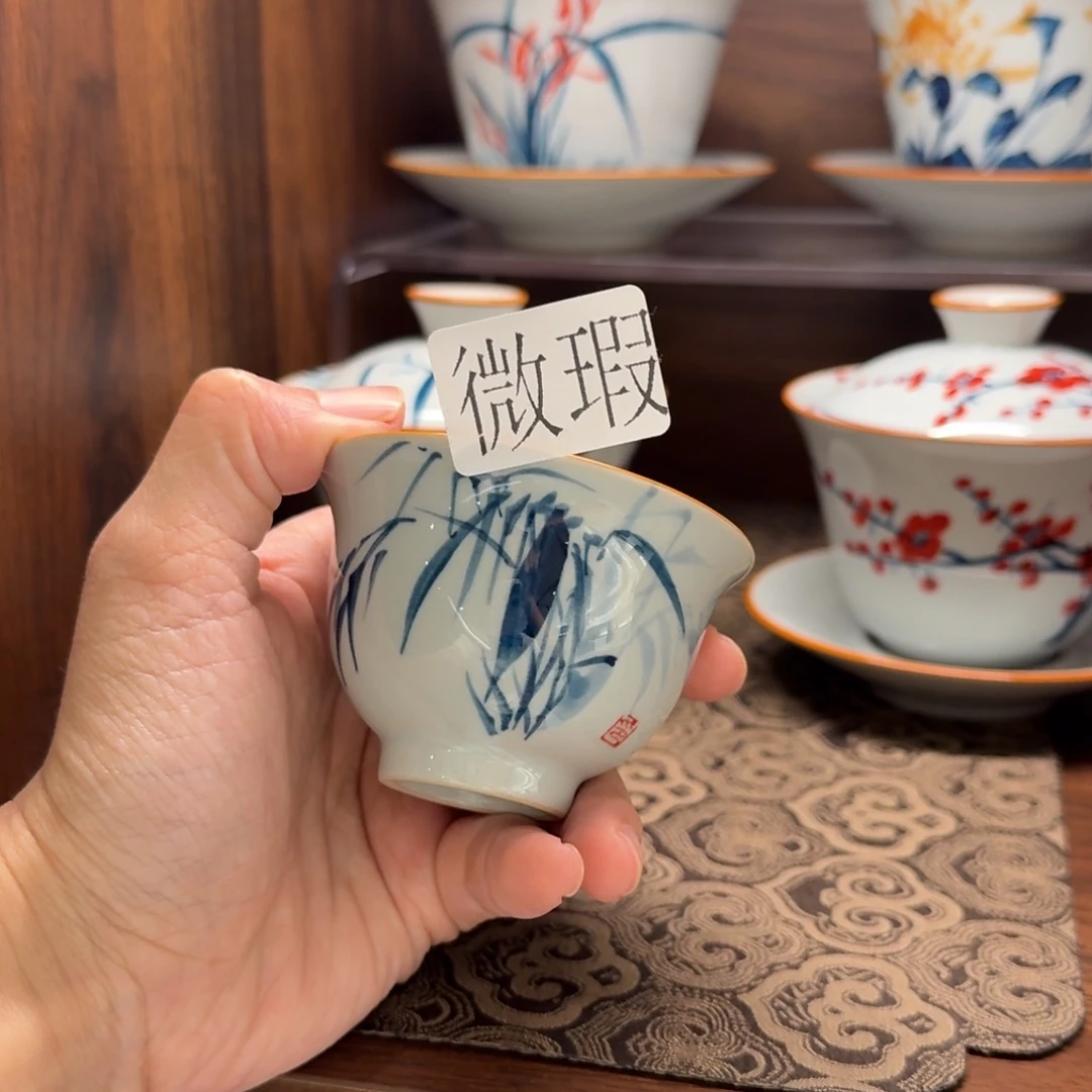 釉下手绘茶具微瑕