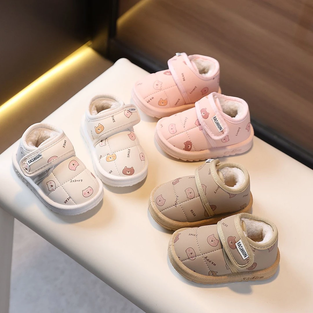防水防滑冬宝宝雪地靴加绒加厚女童鞋男童软底学步鞋保暖儿童棉鞋