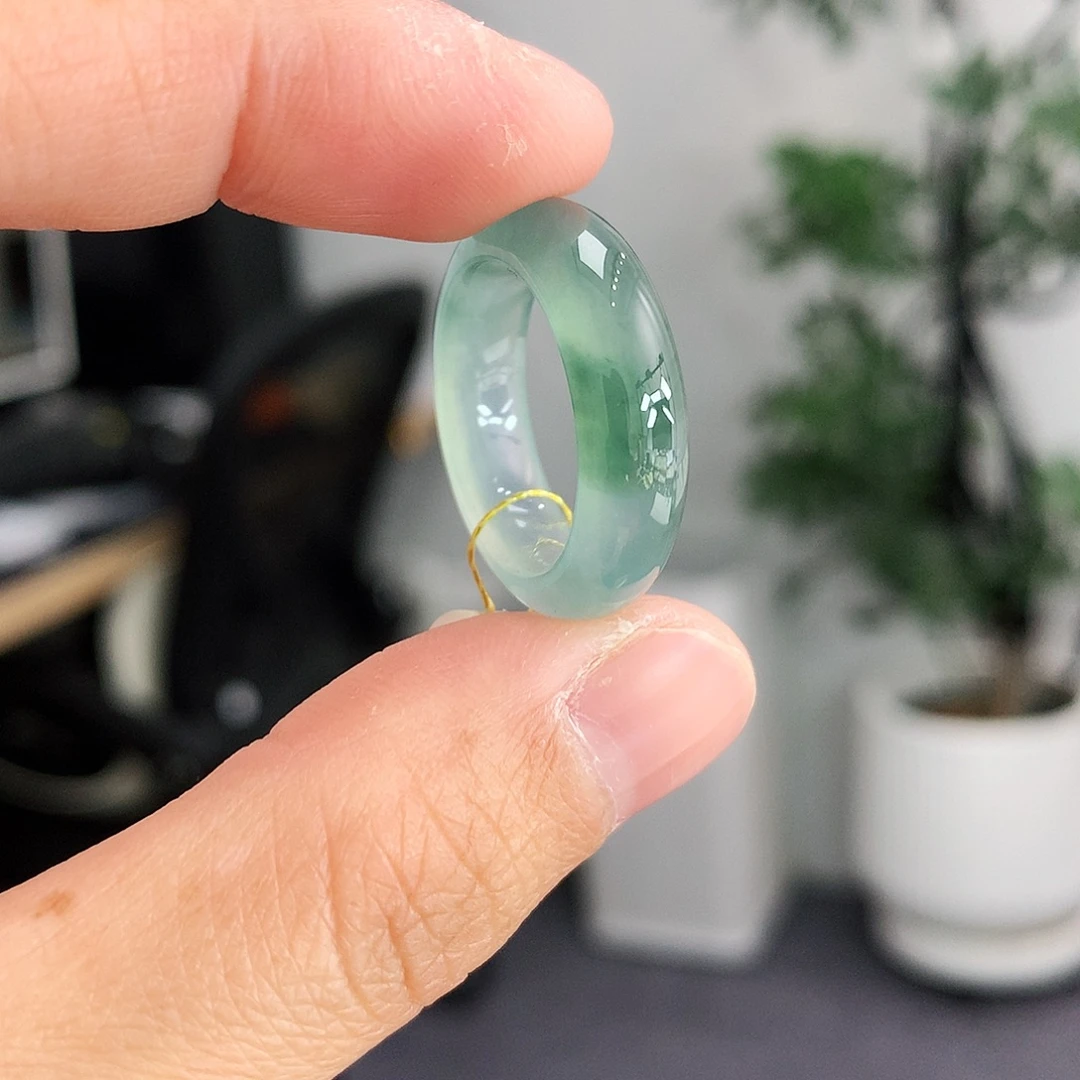 翡翠未镶嵌戒指12号