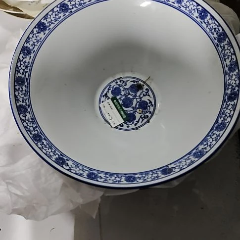 瓷片瓷器，各种摆件，沙锅，五厂，七厂！