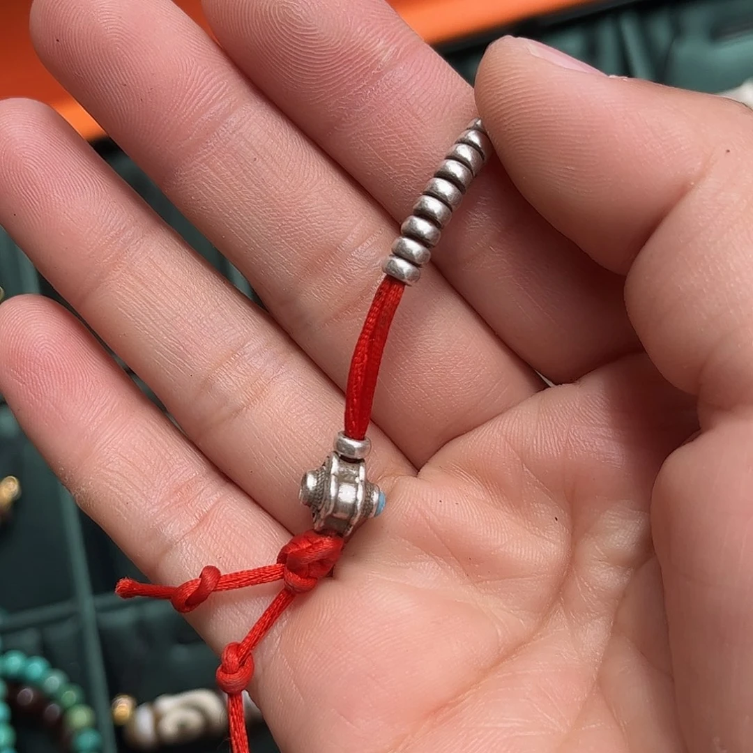 龙****步藏地朵朵铜质工艺品