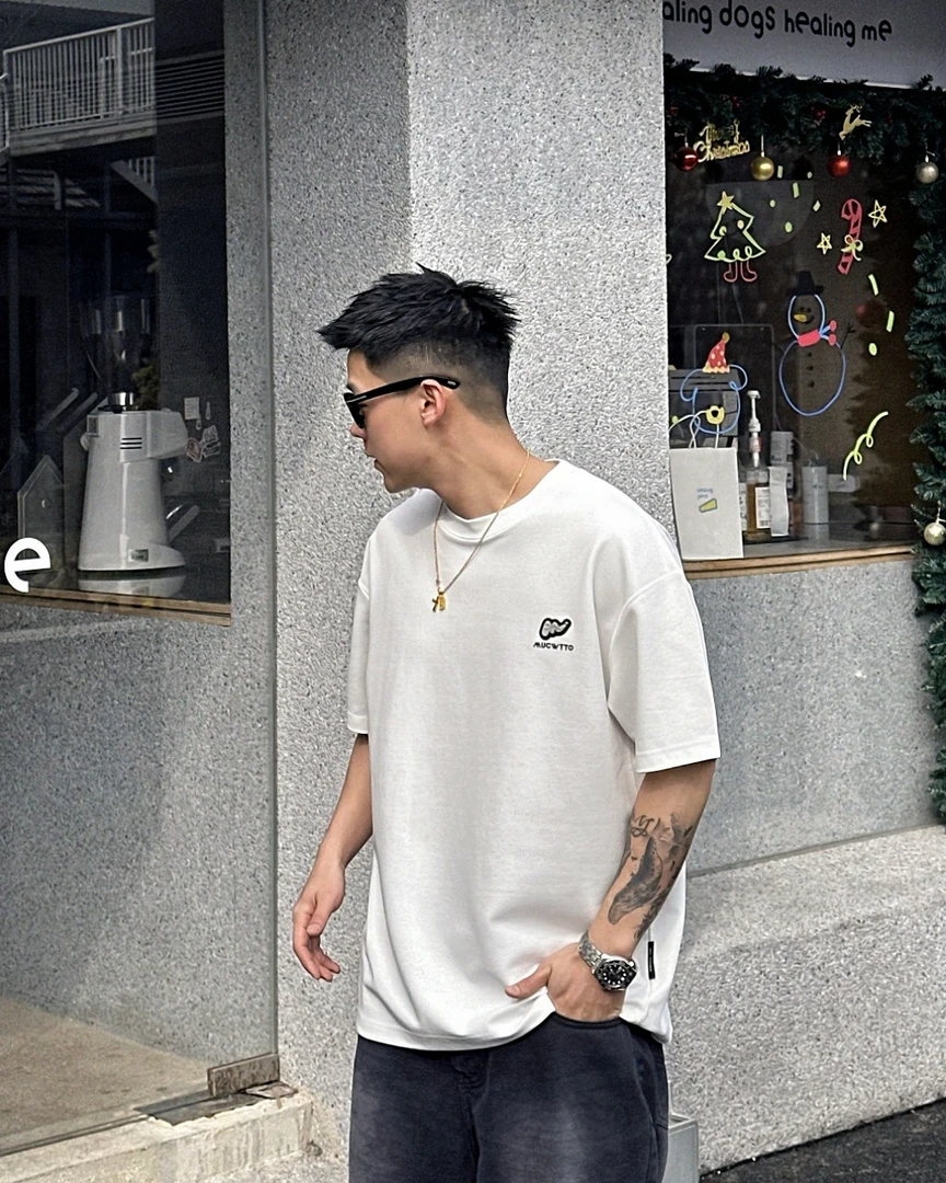 宽松男款夏季圆领T恤短袖春夏常规