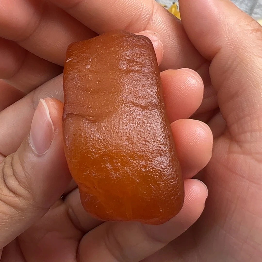 。***蜜蜡未镶嵌裸石蜜蜡