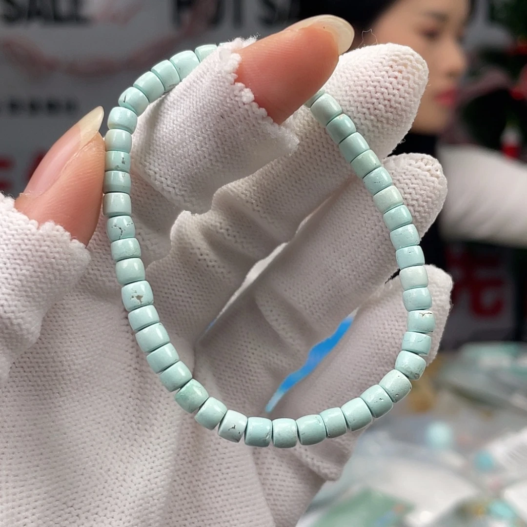 绿松石未镶嵌挂件