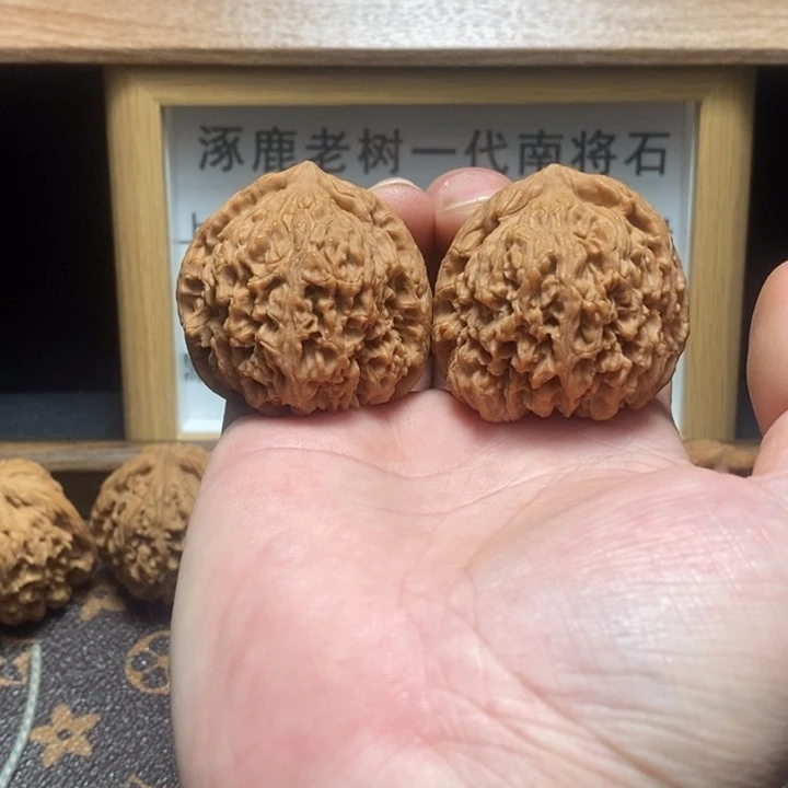 文玩核桃吊坠南疆41/40/39