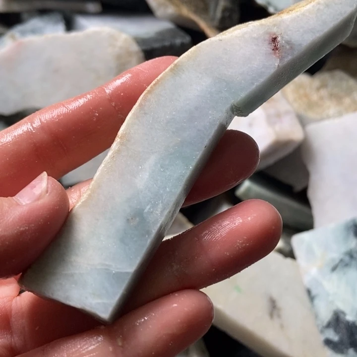 翡翠颈饰未镶嵌天然翡翠