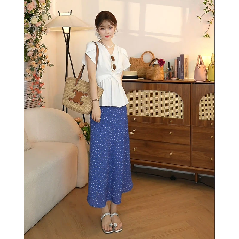 【复古蓝色碎花半身裙搭配白色绑带衬衫】春夏高腰显瘦度假风套装女