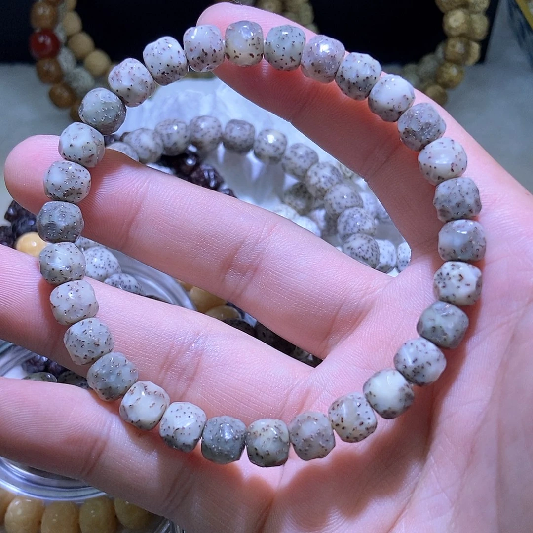 星月菩提吊坠无相