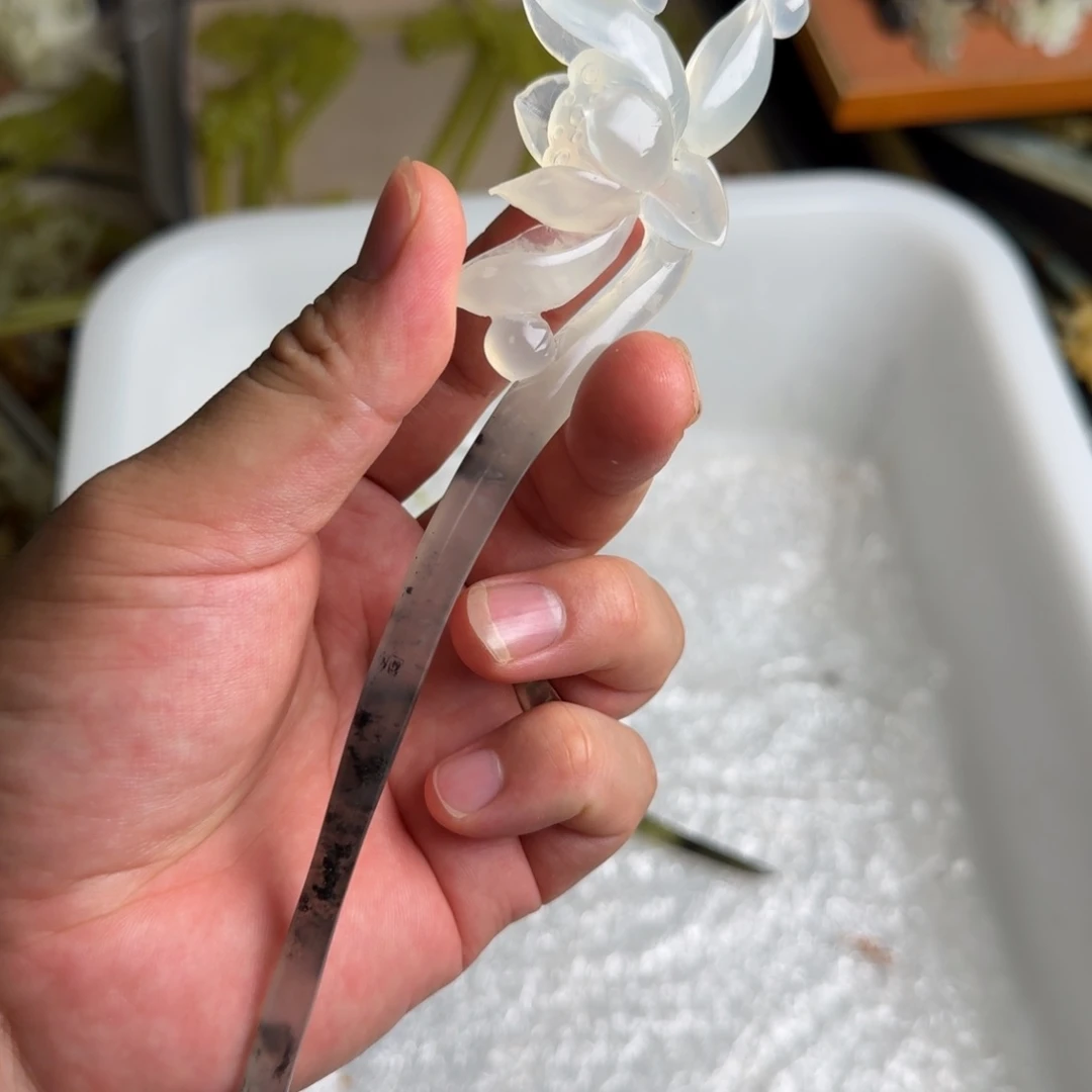 蛇纹石玉未镶嵌发饰