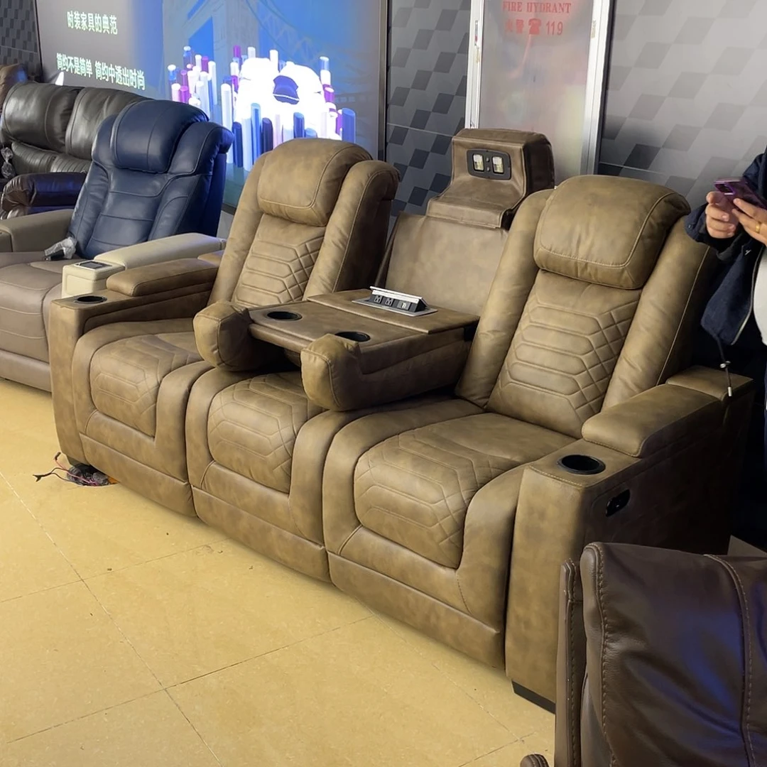 橡胶木亲亲亲了一下