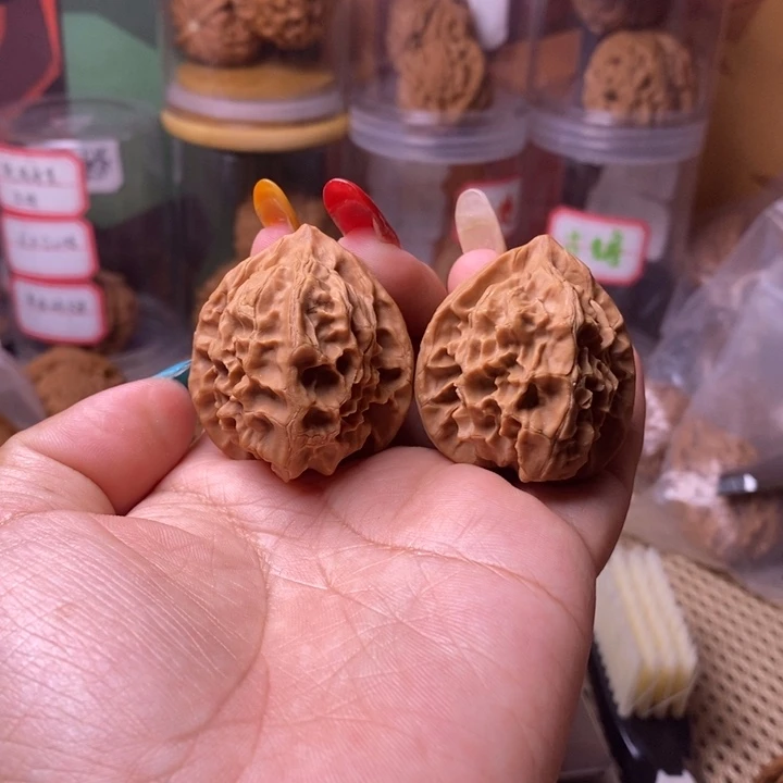 核桃手串/手链龙鳞狮子头35