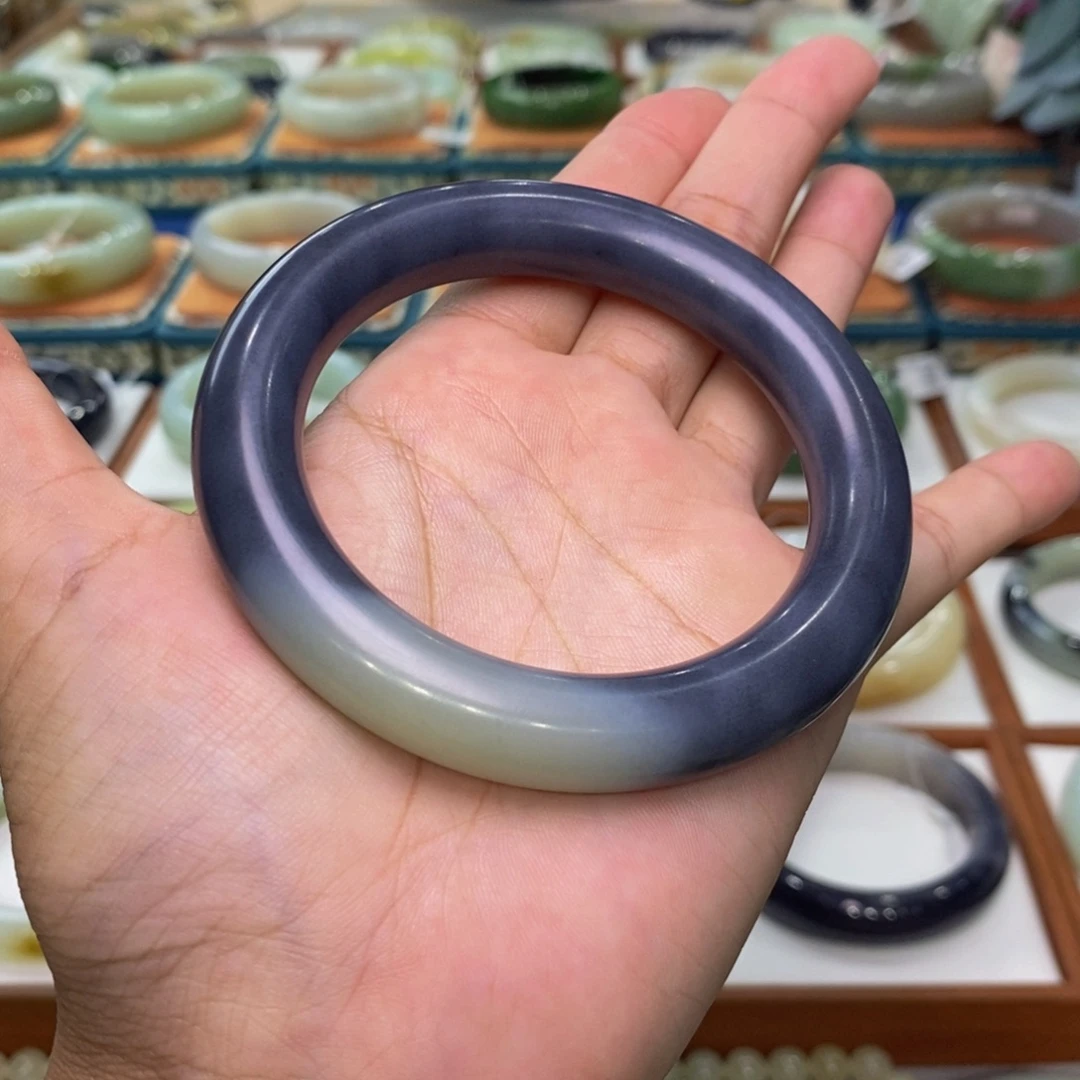 未镶嵌手镯和田玉和田玉籽青花带皮5859