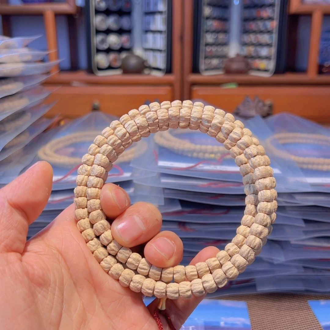 柏香籽/百香籽吊坠步*?