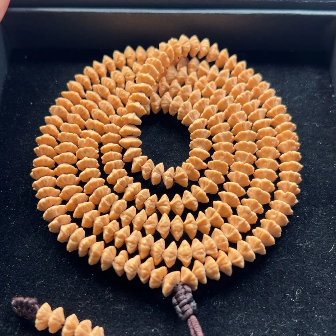 莲花菩提吊坠新春超福利【飞碟满纹】