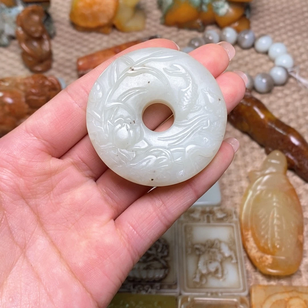 白玉菩提吊坠白玉菩提白玉菩提摆件