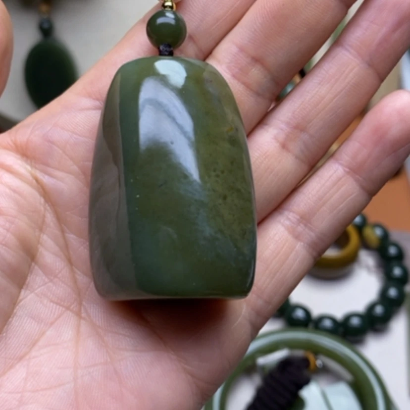 【闪购商品】和田玉未镶嵌把件夜*