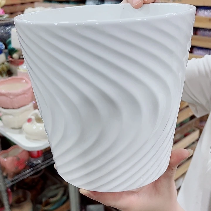 有孔，凑10元包邮陶瓷花盆发货！