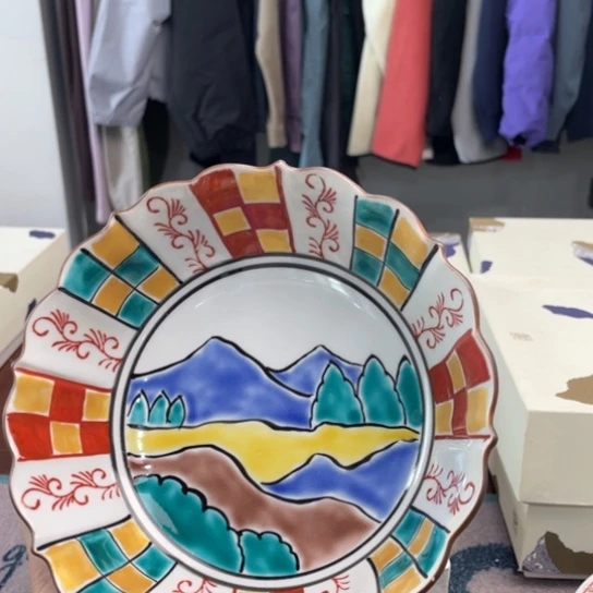 瓷片240。。。。。。。。。。。。。。。。。。。