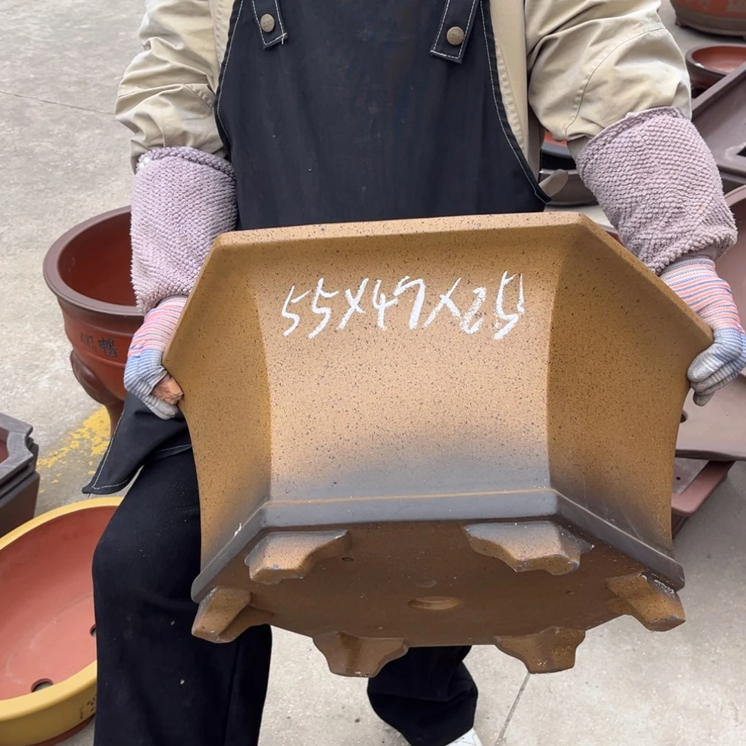 紫砂花盆盆景艺术