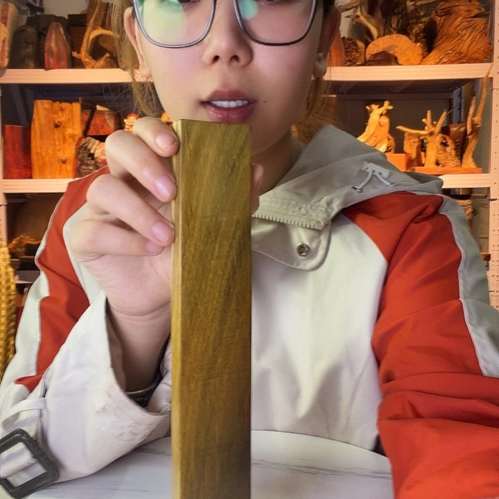 紫檀木类端景台左***脚