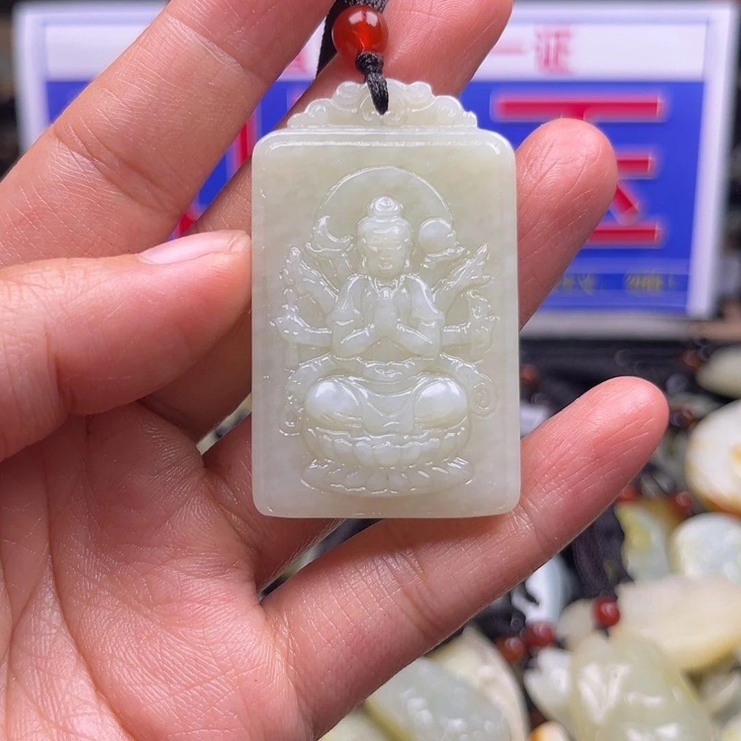 颈饰未镶嵌和田玉