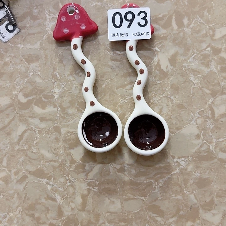 新骨瓷陶瓷碗093两个勺子