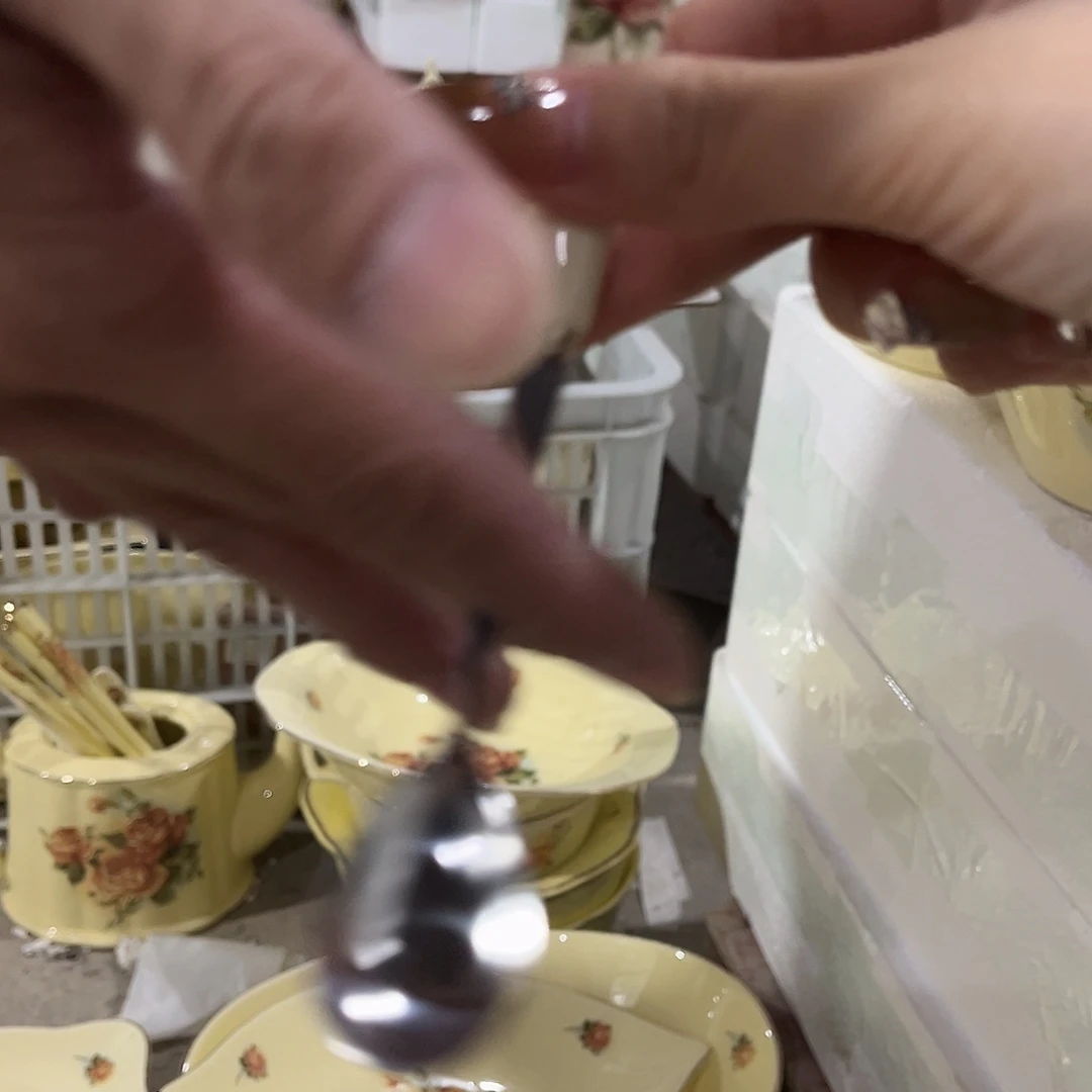 星博陶瓷有限公司